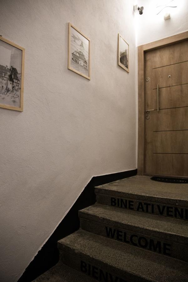 Apartamento Luky10 Braşov Exterior foto